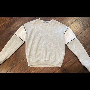Grey Brandy Melville Sweatshirt